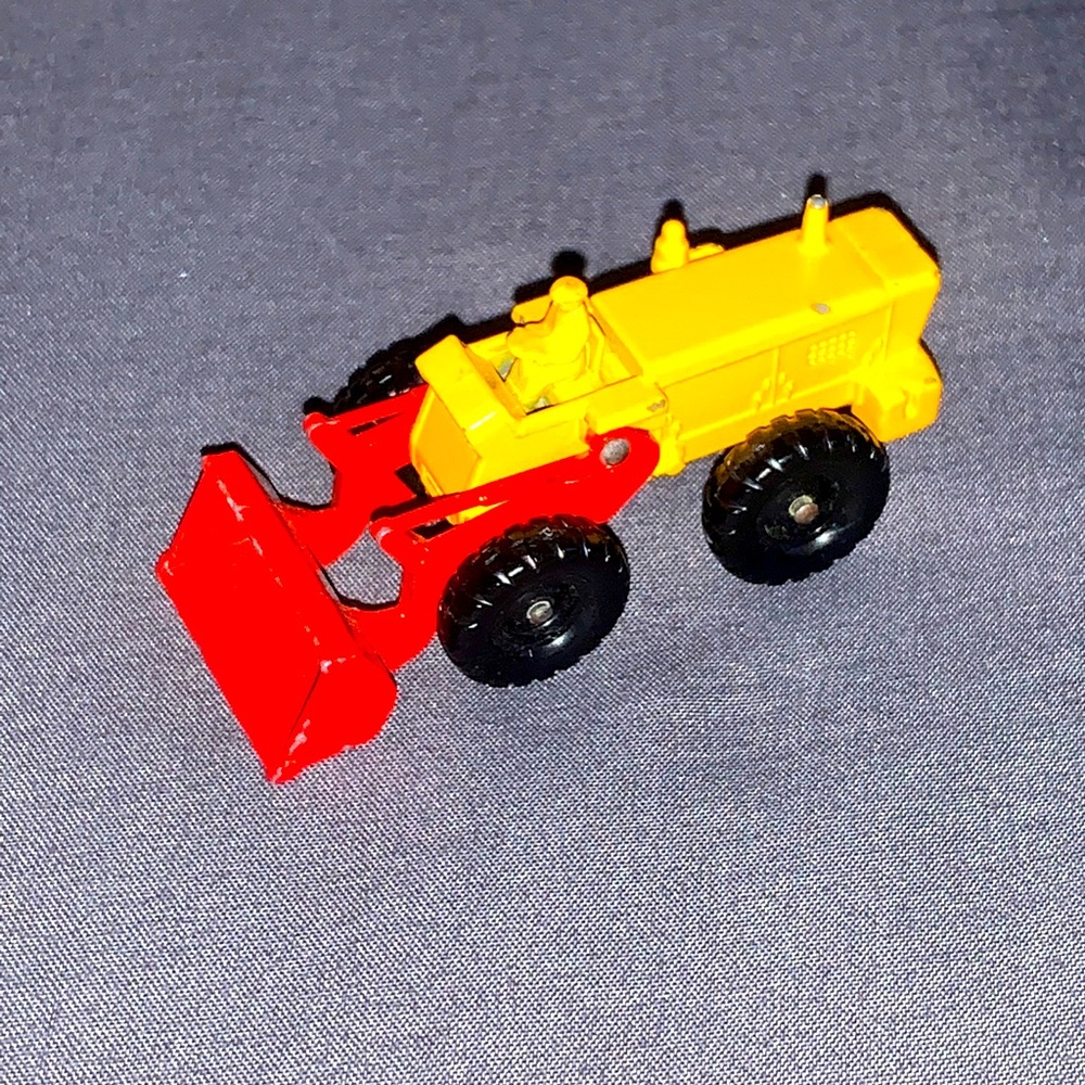 Vintage Matchbox Series No. 43 Aveling-Barford Tractor Shovel. 1962-67 Near Mint